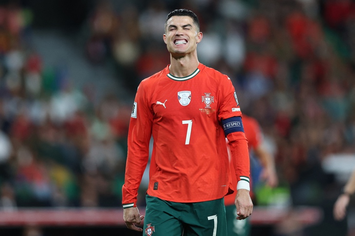 Bồ Đào Nha cần sớm cải thiện phong độ CR7 Bồ Đào Nha cần sớm cải thiện phong độ CR7